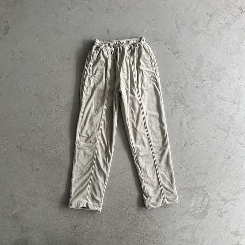 Corteiz Grey Velour AMG Set – Image 6