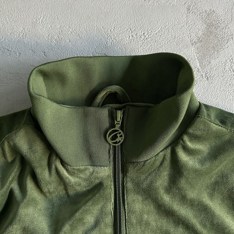 Corteiz Green Velour Set – Image 5