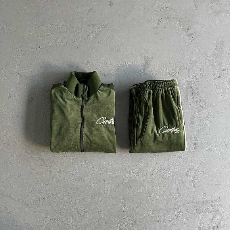 Corteiz Green Velour Set – Image 3