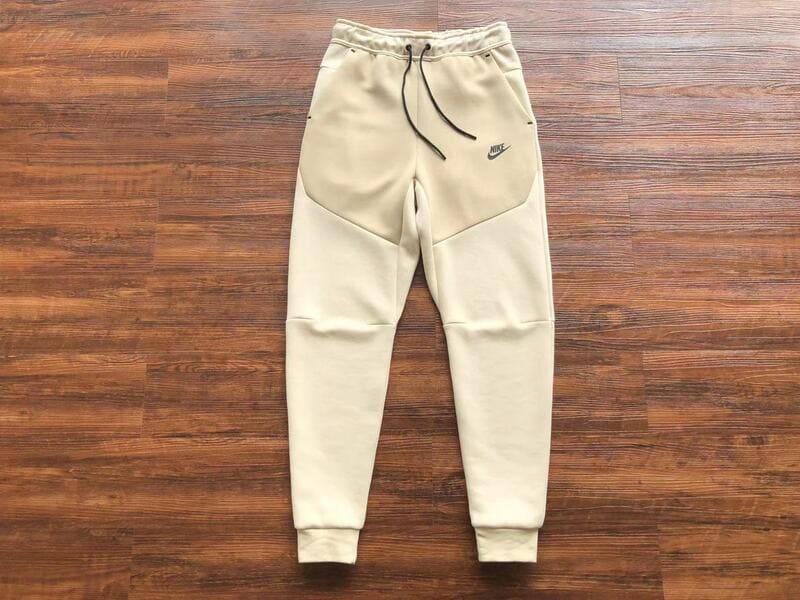 Nike Tech Fleece Cream – Image 4