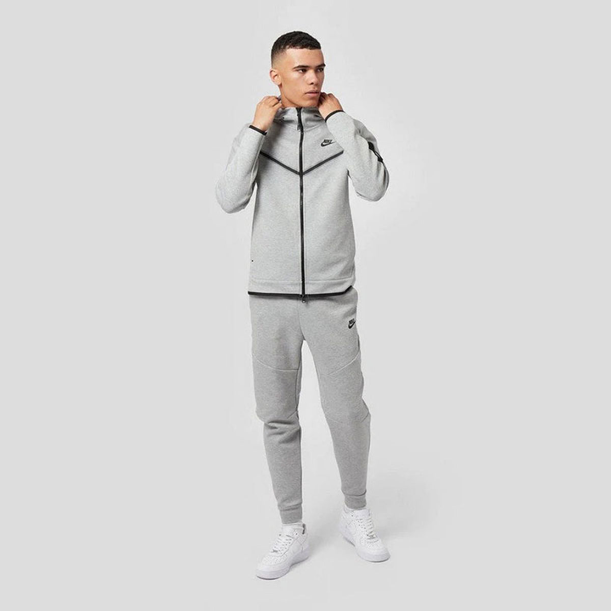 Nike Tech Fleece Light Grey – Image 4