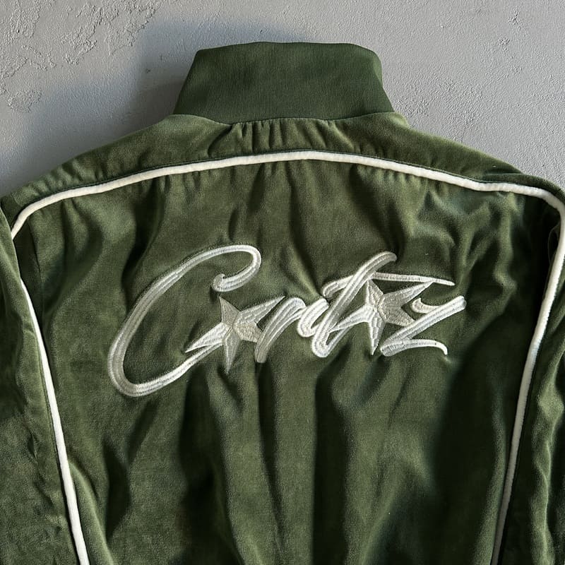 Corteiz Green Velour Set – Image 8
