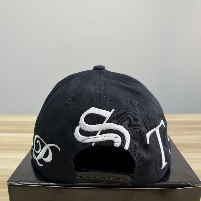 Trapstar Script Fitted Cap – Image 6