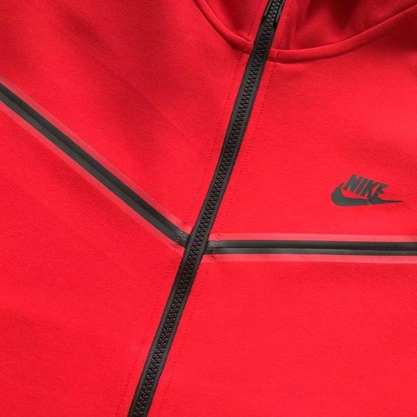 Nike Tech Fleece Red