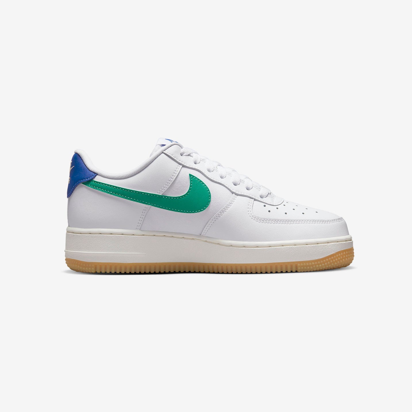 Nike Air Force 1 Low Royal, Green and Gum – Image 2