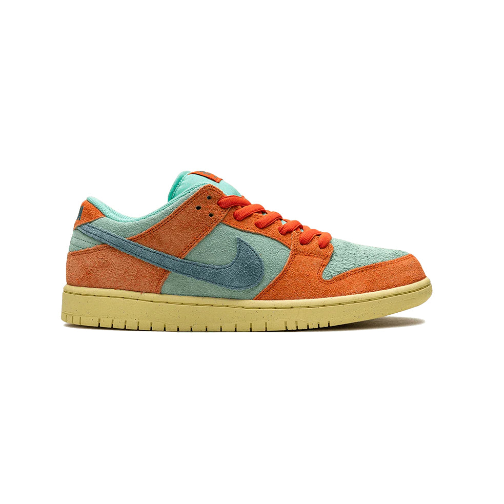 Nike Dunk Low SB Orange Emerald Rise – Image 2