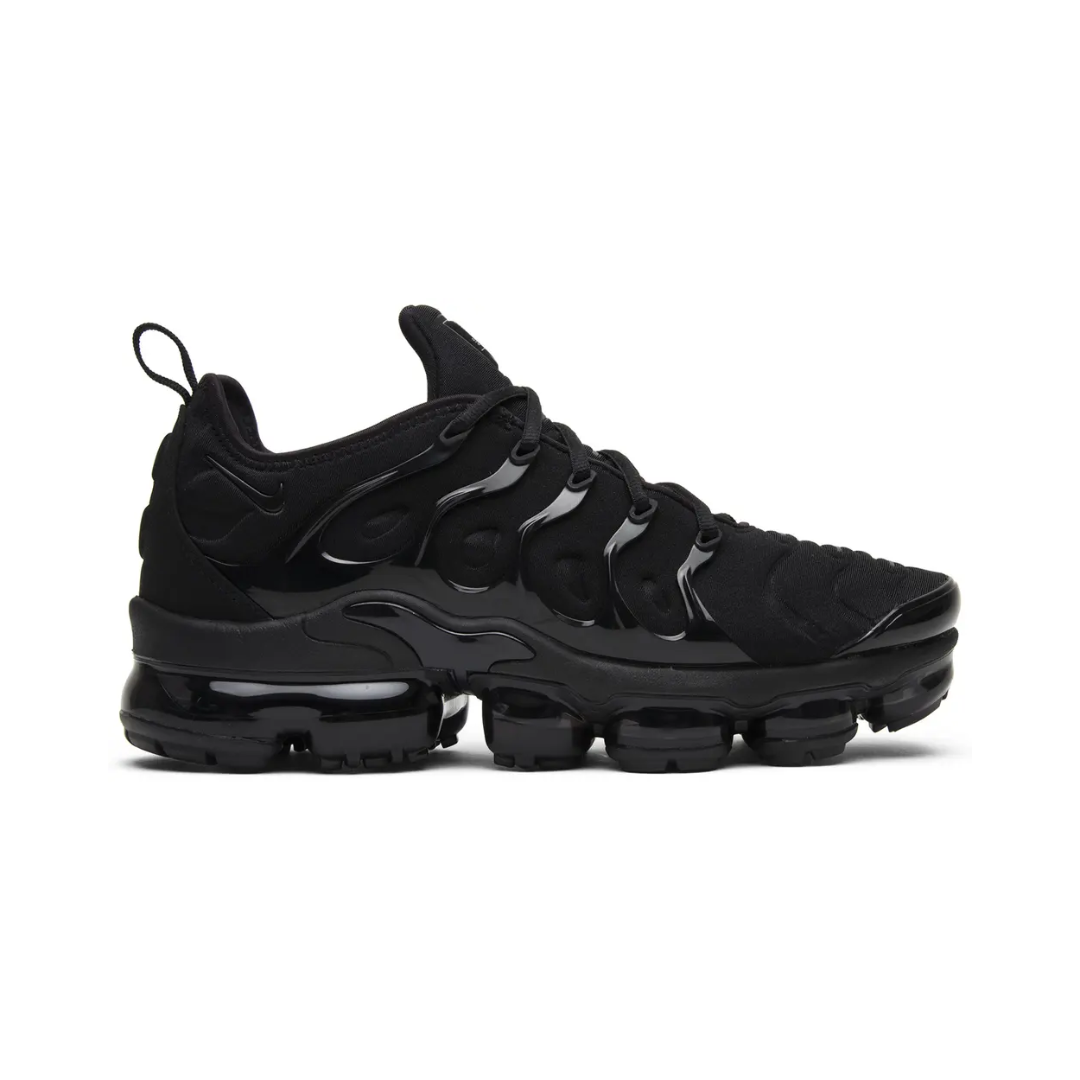 Vapormax Plus "Triple Black" – Image 4