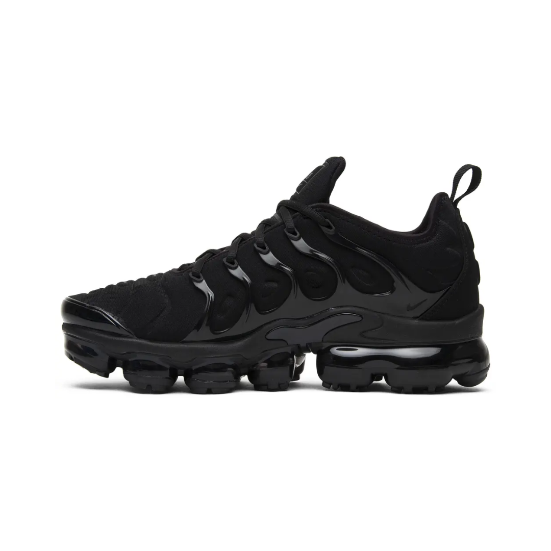Vapormax Plus "Triple Black" – Image 3