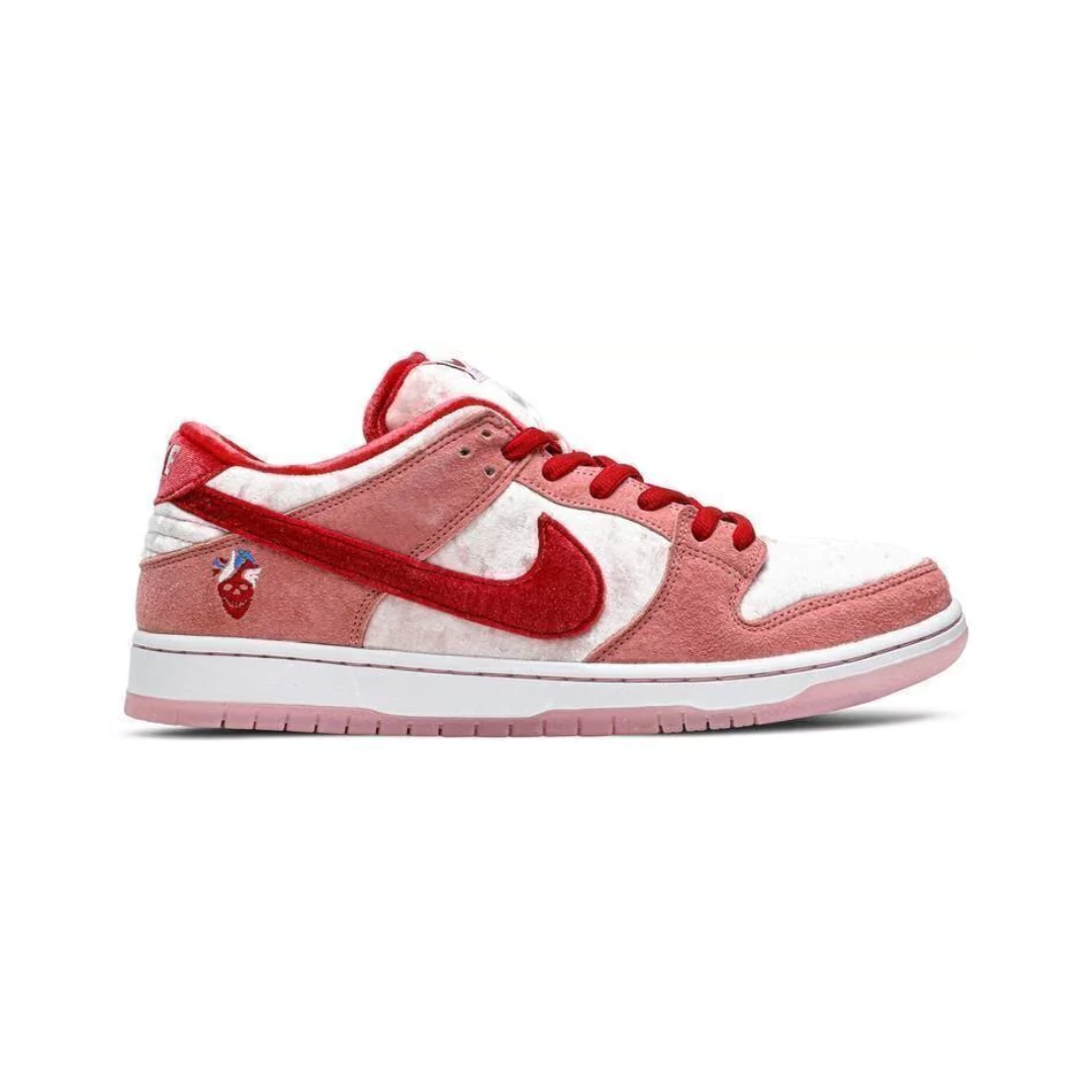 StrangeLove x Dunk Low "Valentine's Day" – Image 4