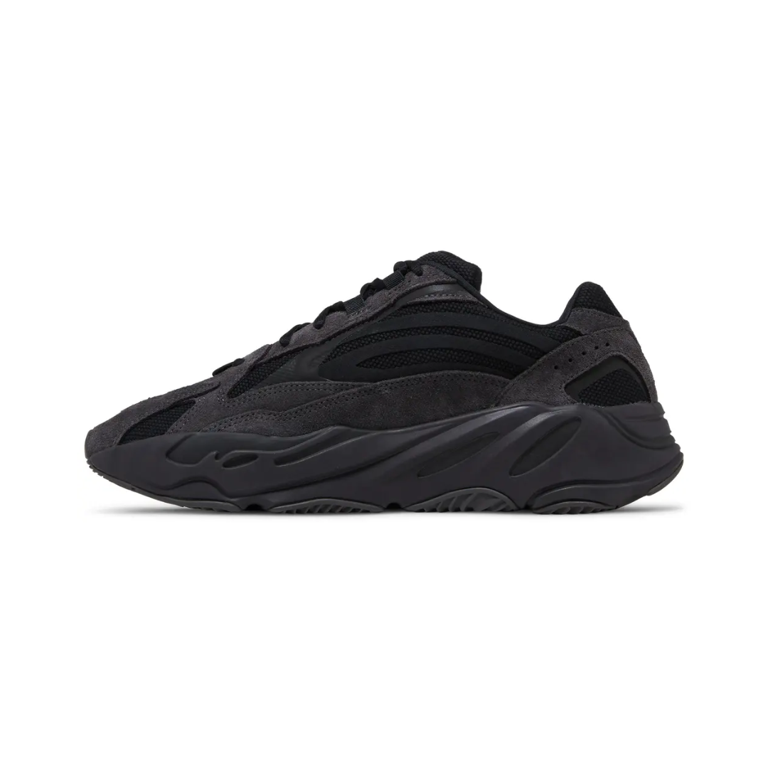 Yeezy Boost 700 V2 "Vanta" – Image 4