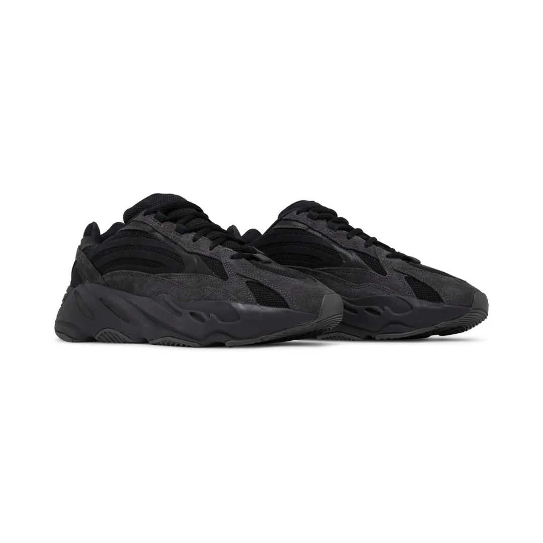 Yeezy Boost 700 V2 "Vanta" – Image 2