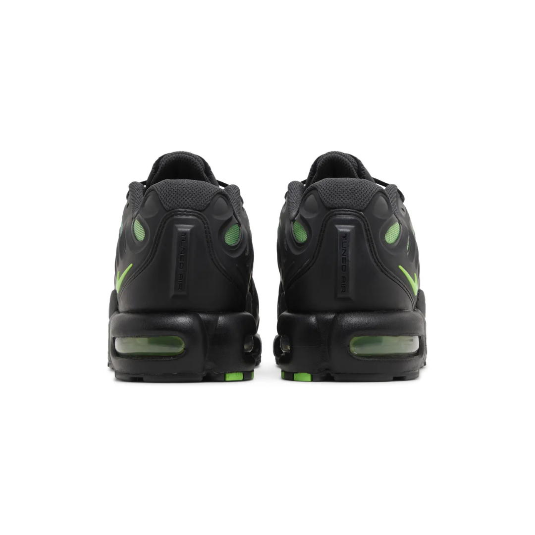 Air Max Plus Drift "Black Green Strike" – Image 4