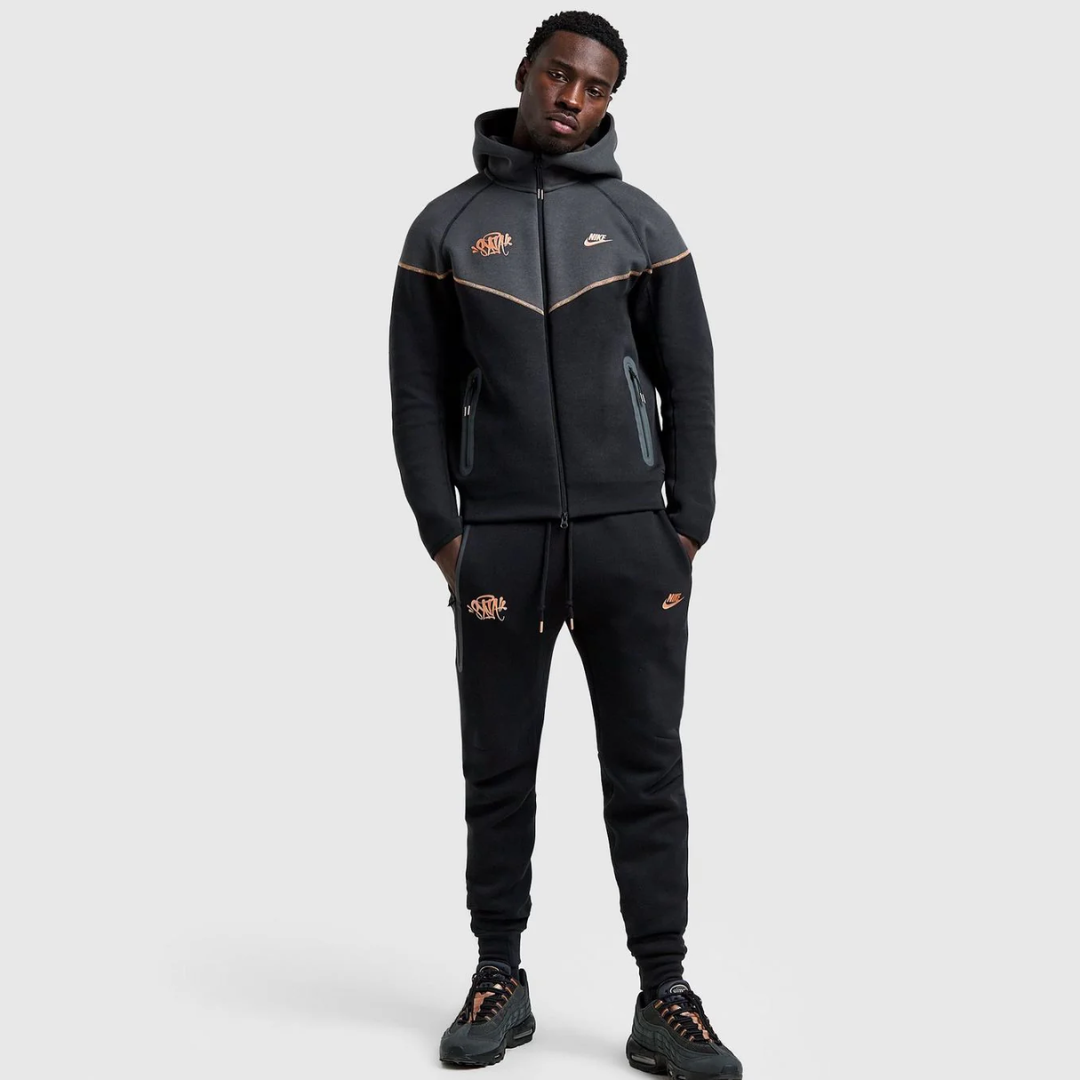 SYNA World x Nike Tech Fleece – Image 2