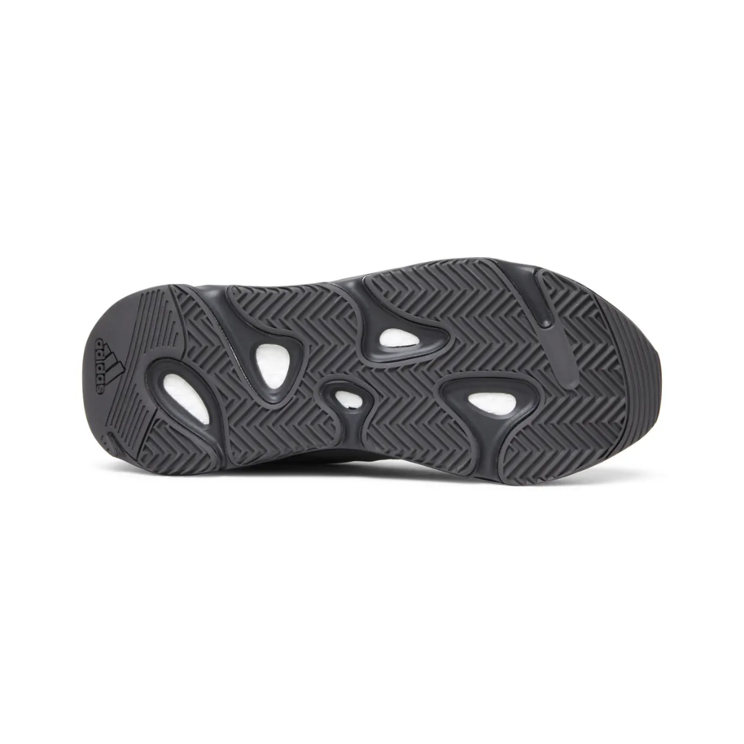 Yeezy Boost 700 MNVN "Metallic" – Image 2