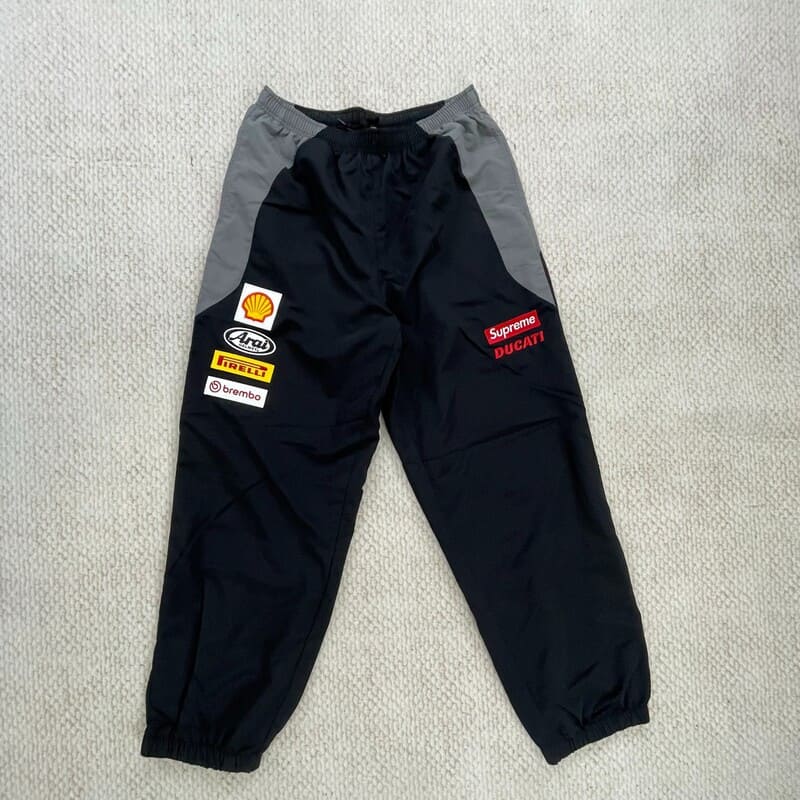 SUPREME x Ducati Black Set – Image 7