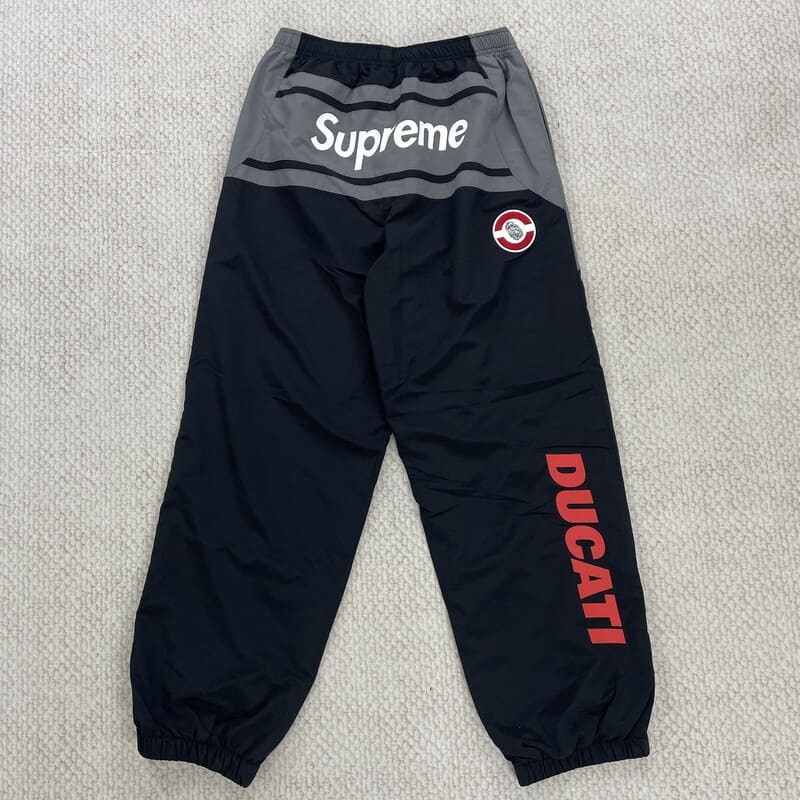 SUPREME x Ducati Black Set – Image 4